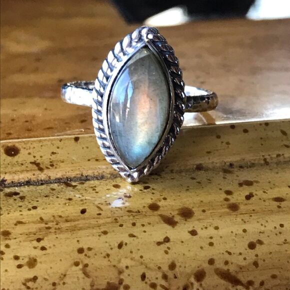 Natural Labradorite Sterling Silver Solitaire Ring Size 7 - Picture 9 of 9